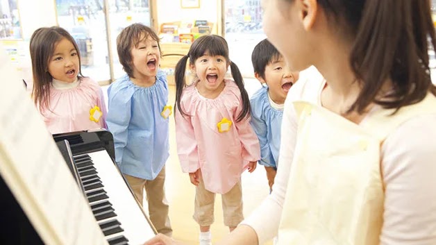 Các bài hát vui nhộn khiến bé hào hứng học tiếng Anh