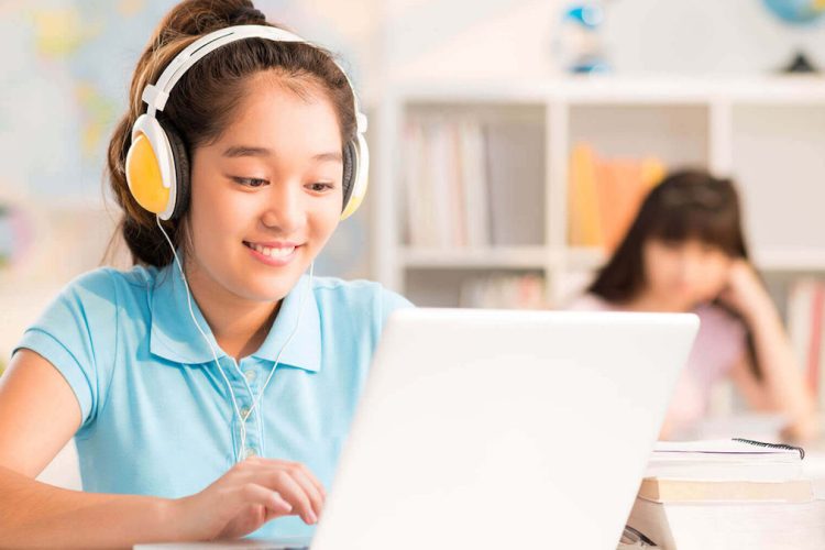 6 app nghe tiếng Anh cho người mới bắt đầu hiệu quả nhất hiện nay