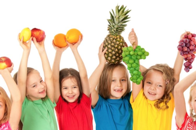 Tổng hợp mẫu câu tiếng Anh các loại quả dạy bé tại nhà