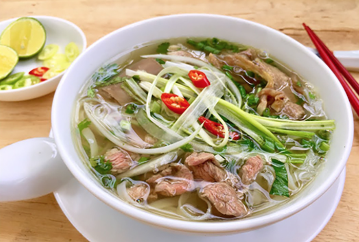 Phở là một trong những món ăn đặc trưng của Việt Nam