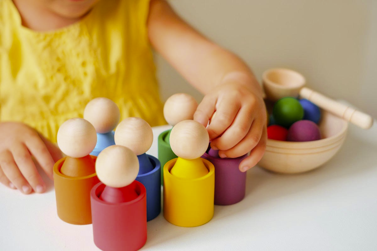 Đồ chơi Montessori rất tốt cho sự phát triển của trẻ.